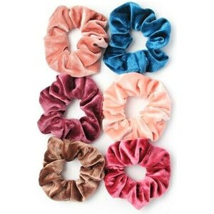 Samettinen scrunchie