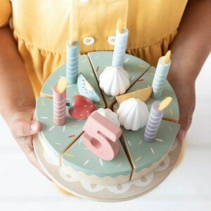 Little dutch puinen synttärikakku