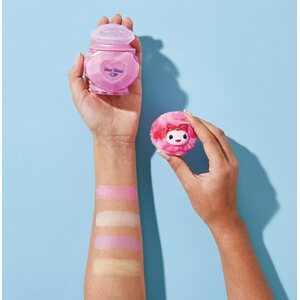 Pikmi pops cheeki puff