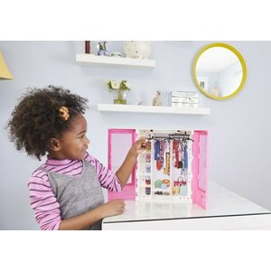 Barbie ultimate vaatekaappi