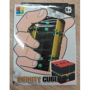 Infinity cube